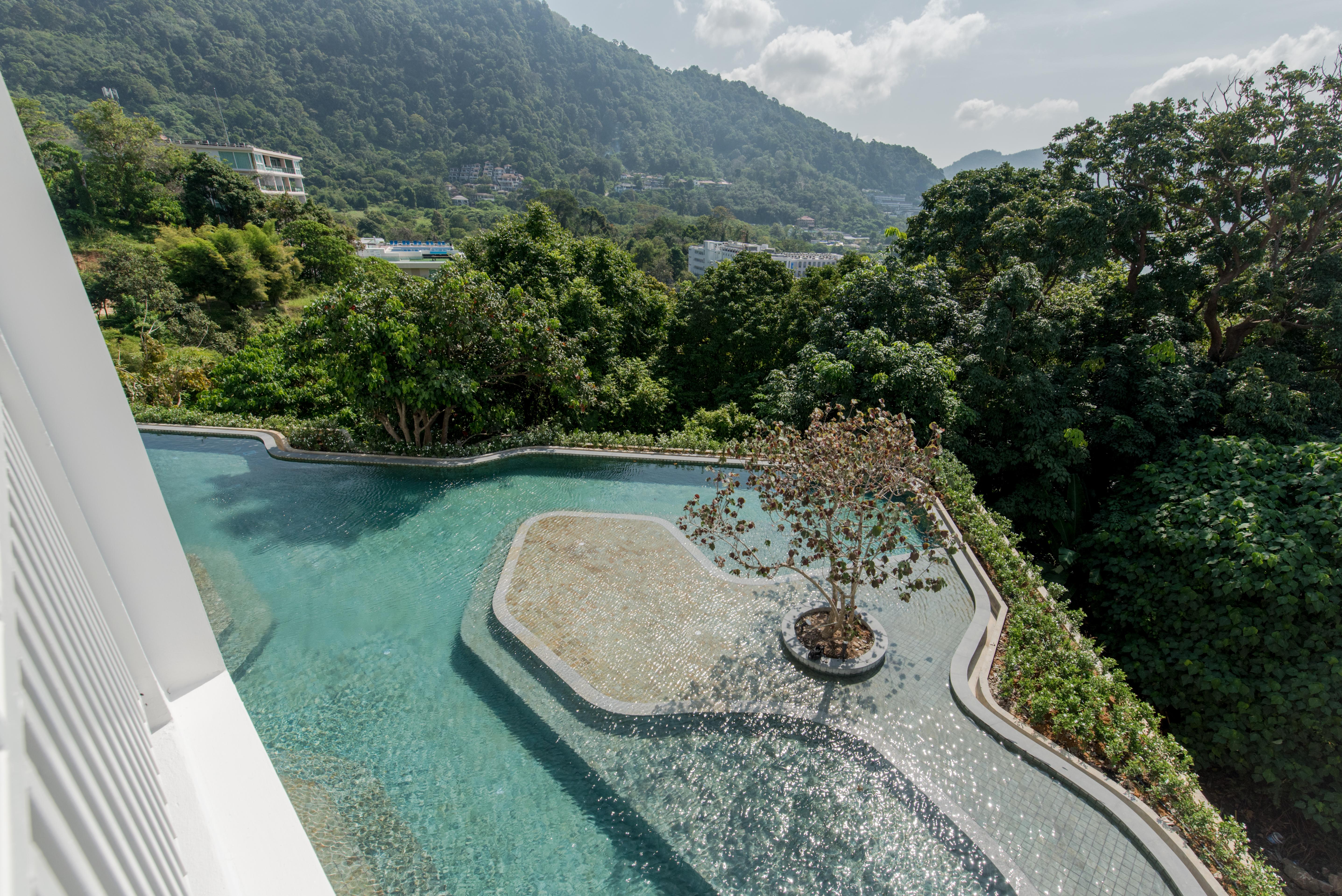 Marina Gallery Resort-Kacha-Kalim Bay By Sugar Marina Boutique Hotels Patong Eksteriør bilde The swimming pool at the hotel